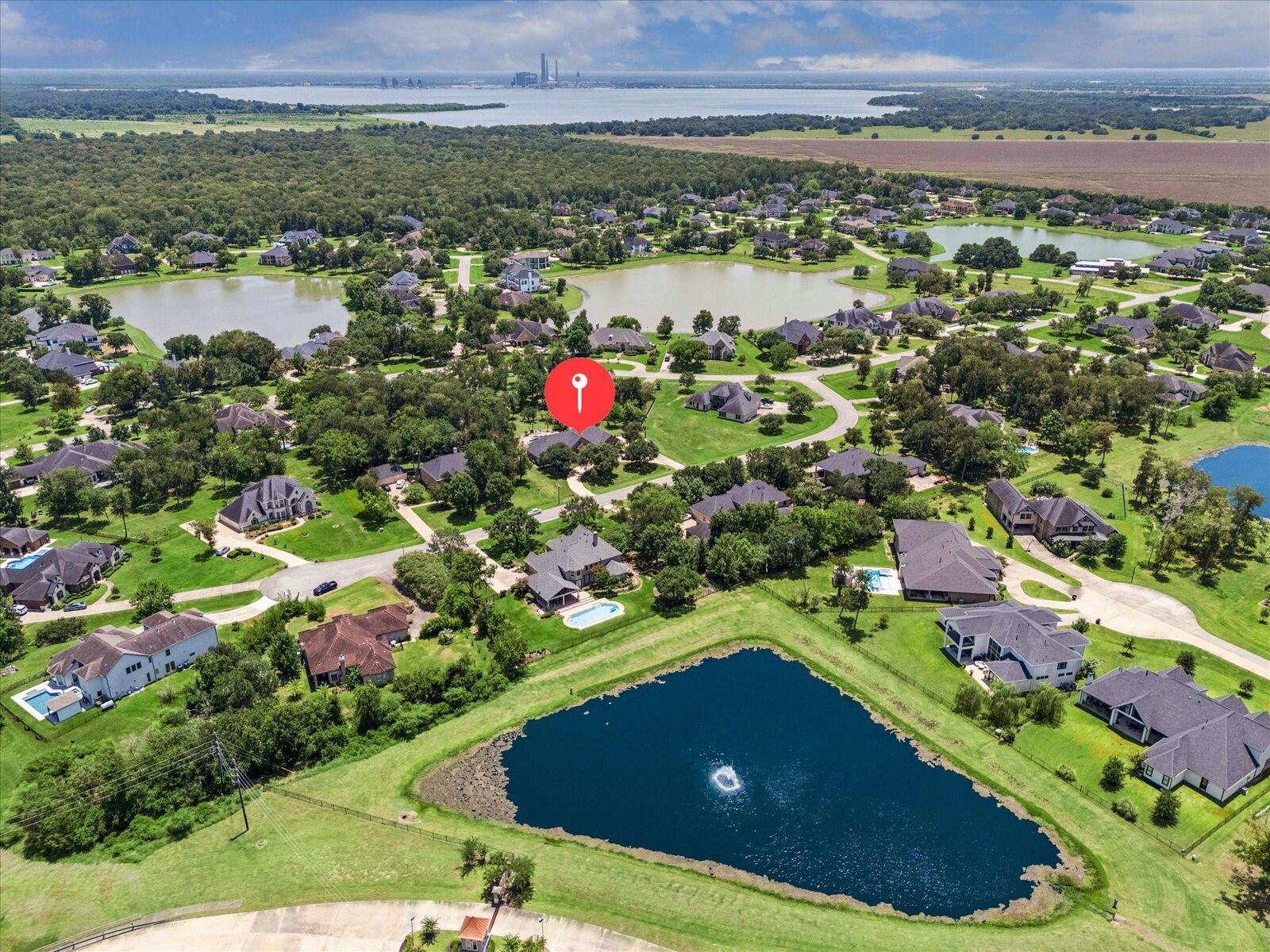 Property Photo:  8827 Aubrey Lane  TX 77469 