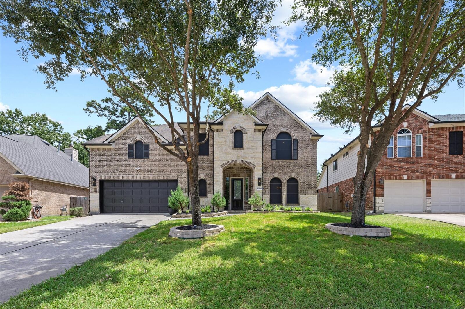 Property Photo: 13938 Sawmill Run Lane TX 77044