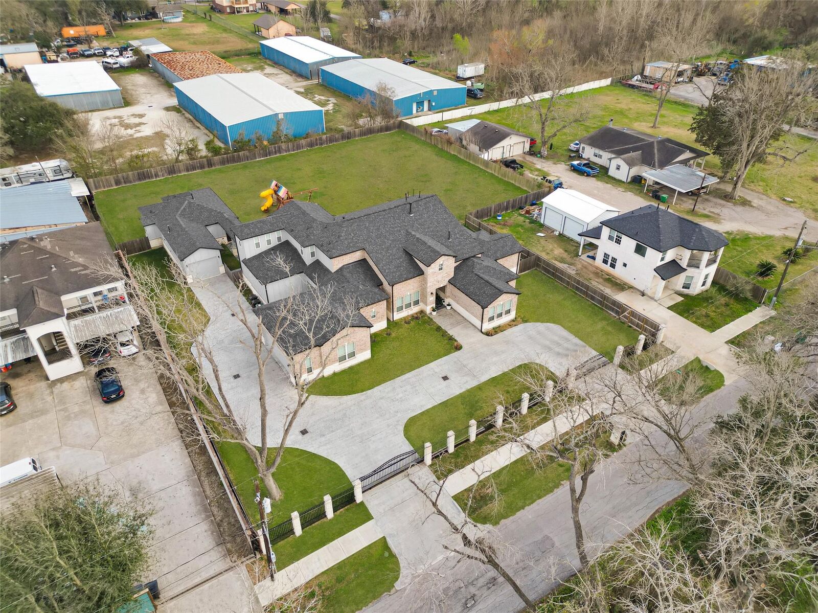 Property Photo:  4821 1st Street  TX 77504 