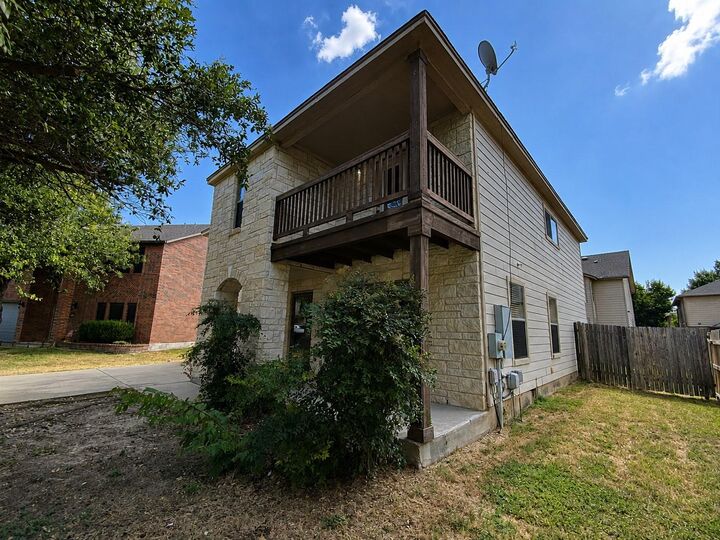 Property Photo:  525 Eagles Nest Cove  TX 76502 