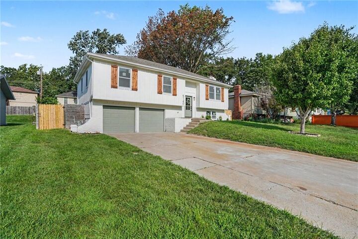 Property Photo:  5140 Garnett Street  KS 66203 