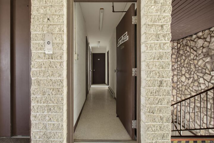 Property Photo:  752 Senate Avenue  IN 47711-1892 