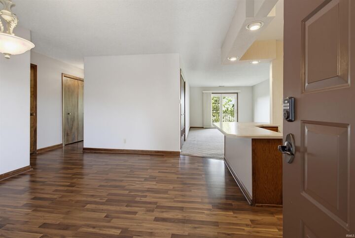 Property Photo: 752 Senate Avenue IN 47711-1892
