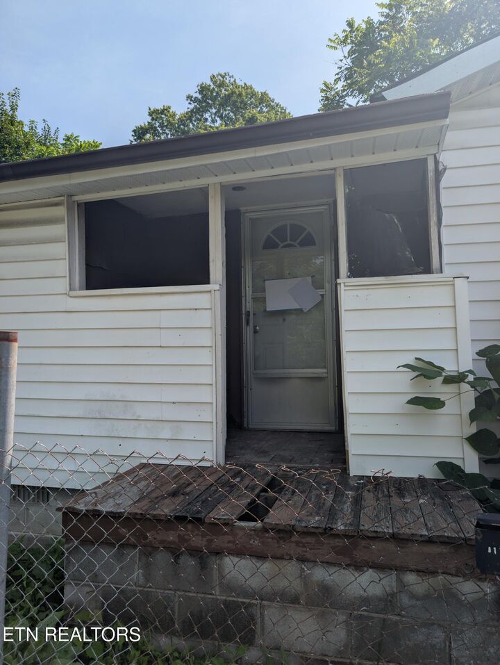 Property Photo: 110 Danbury Ave KY 40965
