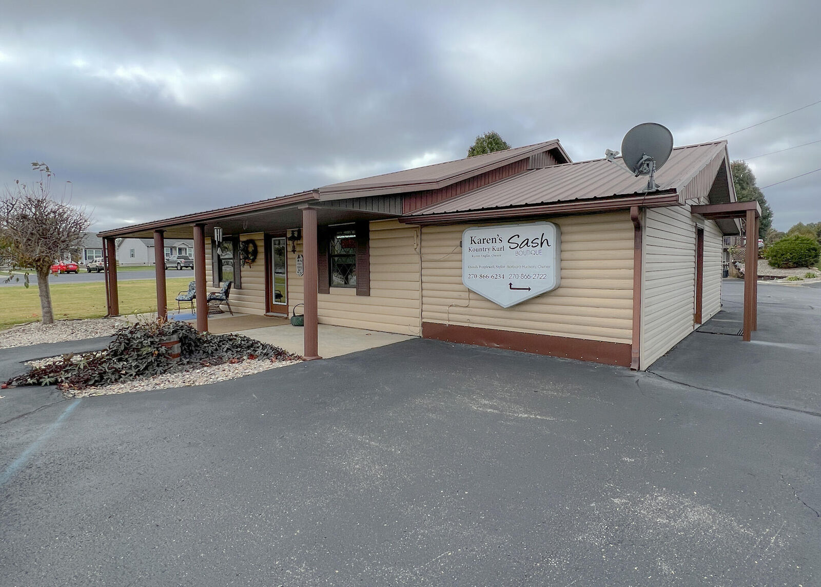 Property Photo:  135 Side B Hwy 910  KY 42642 