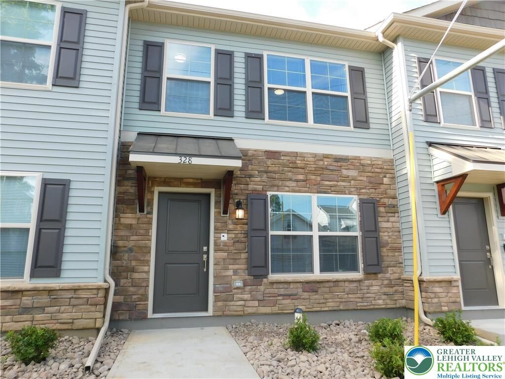 Property Photo:  328 E Frankford Street  PA 18018 