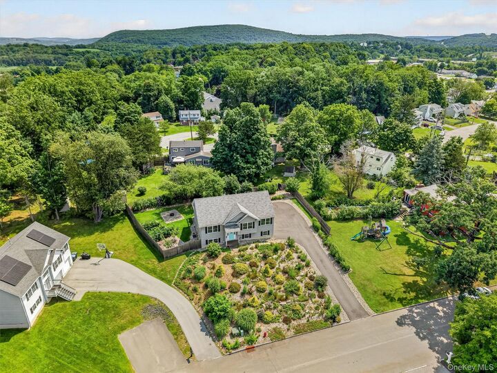 Property Photo:  1 Bell Way  NY 10918 