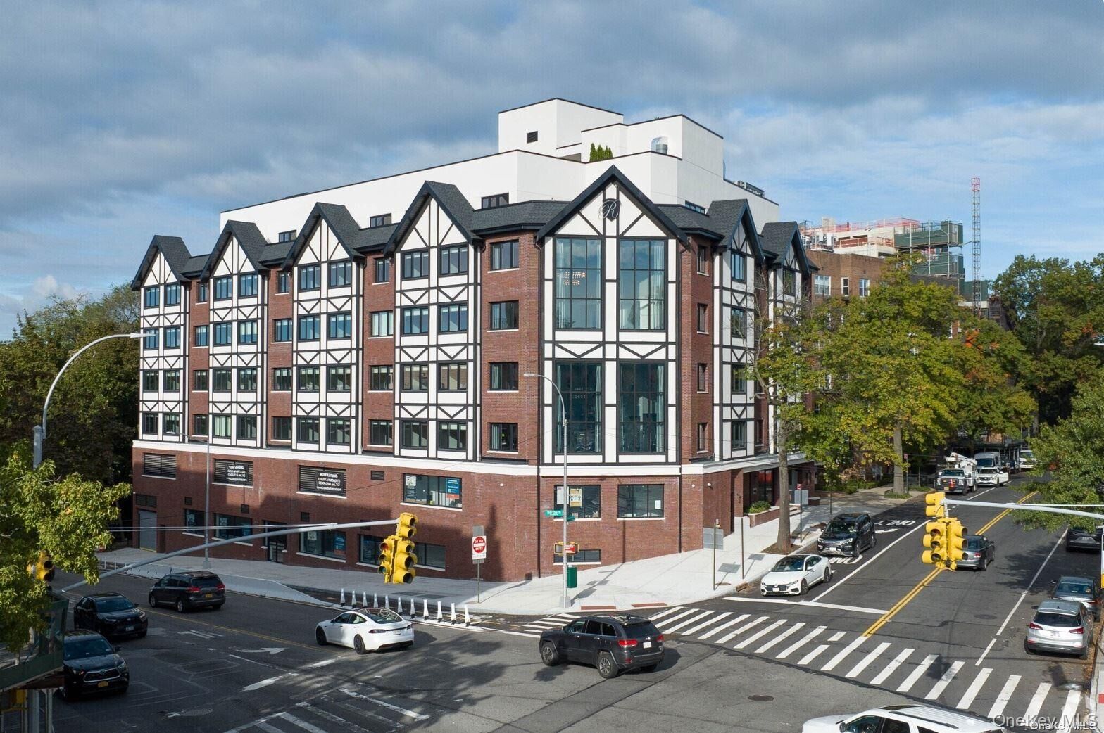 Property Photo:  241-15 Northern Boulevard 4E  NY 11362 