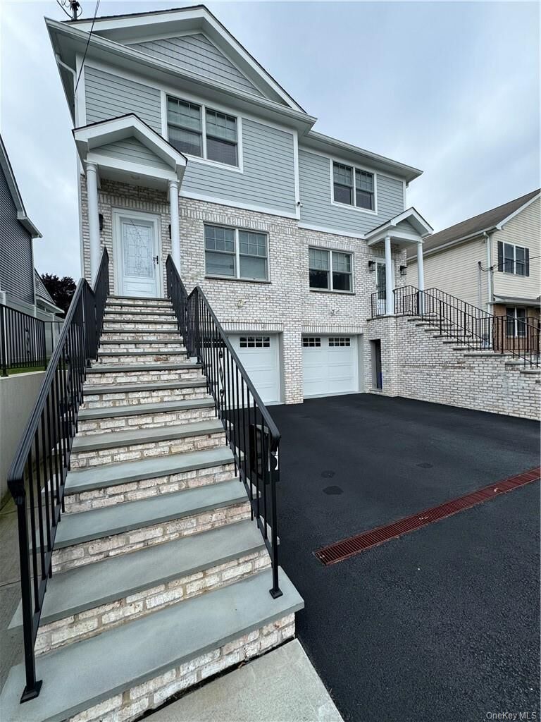 Property Photo:  40 Haviland Street  NY 10528 