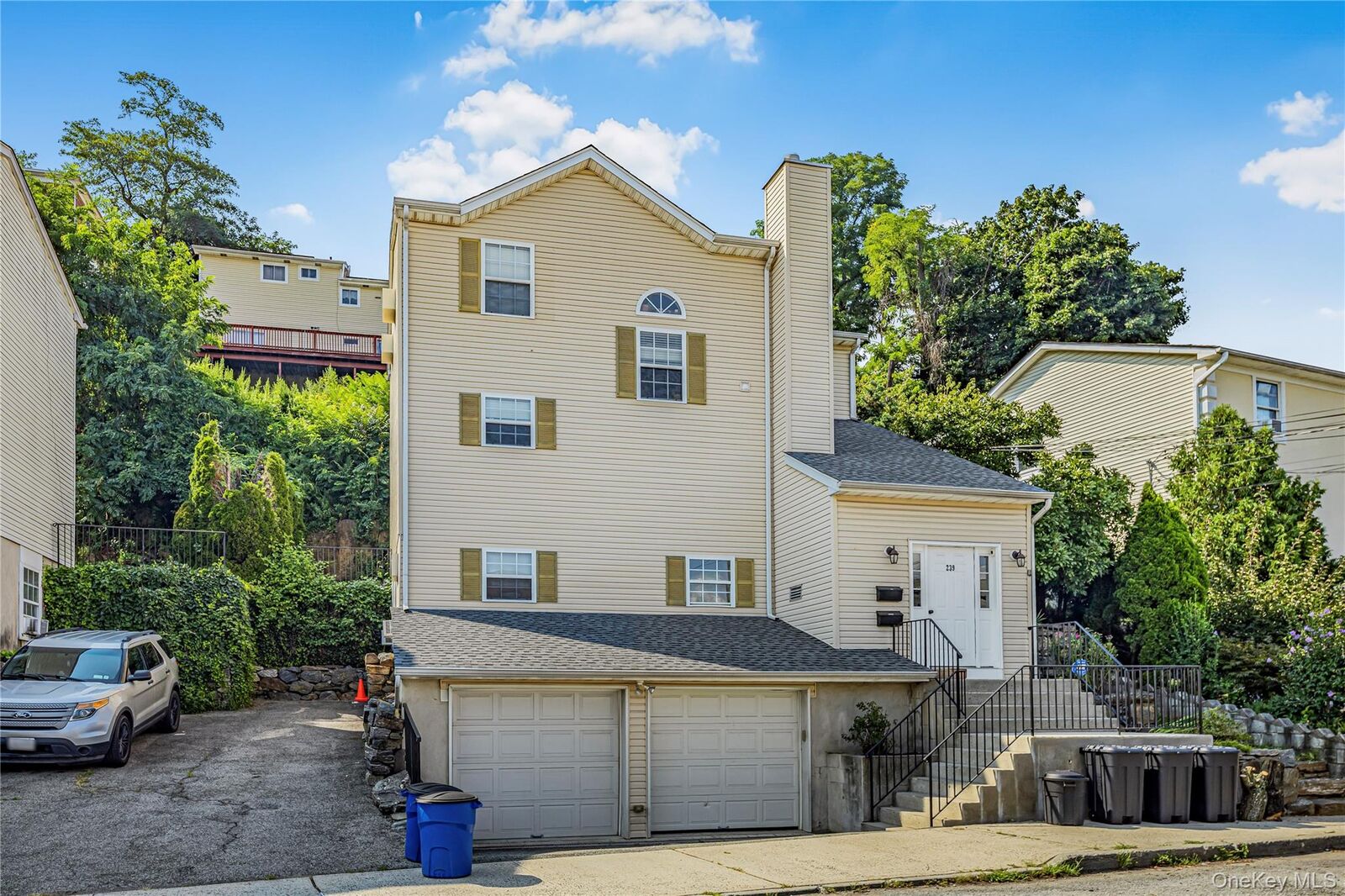Property Photo:  239 Mary Lou Avenue  NY 10703 