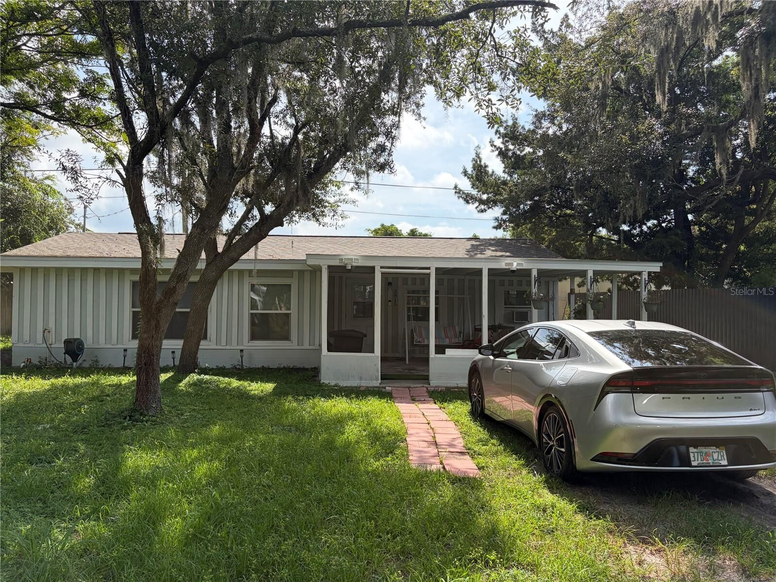 Property Photo: 3815 Cypress Avenue FL 32773