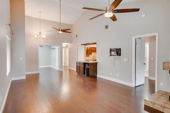 Property Photo:  419 Newton Place  FL 32779 