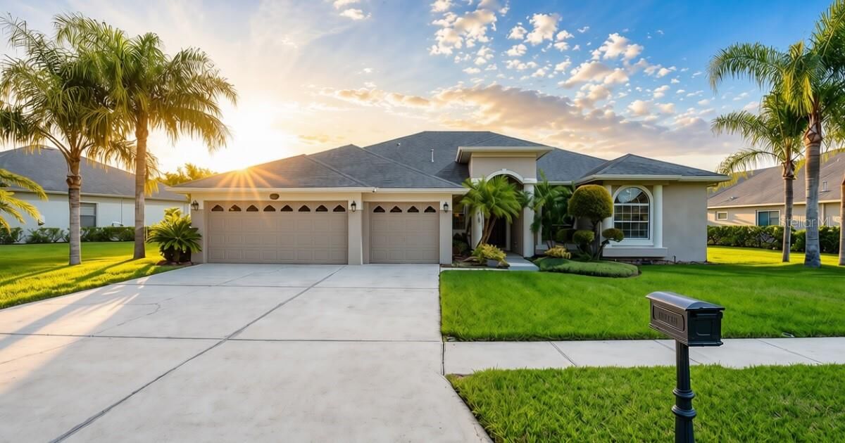 Property Photo: 16215 Ivy Lake Drive FL 33556