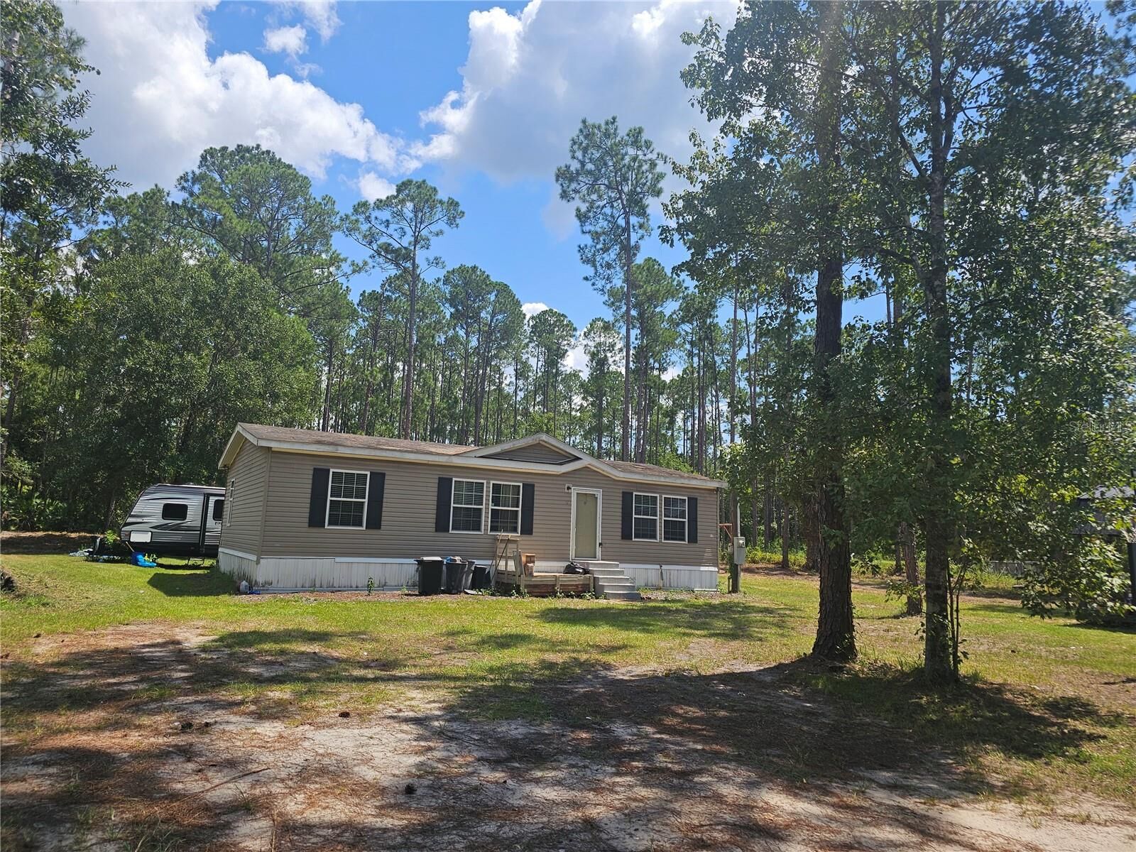 Property Photo: 1387 Water Oak Road FL 32110