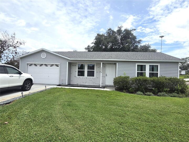 Property Photo: 7098 Alamanda Boulevard W FL 33898