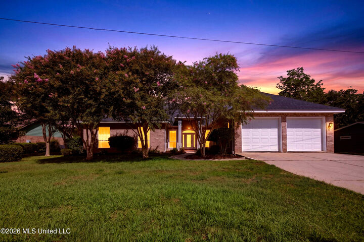 Property Photo: 56135 E Diamondhead Drive MS 39525