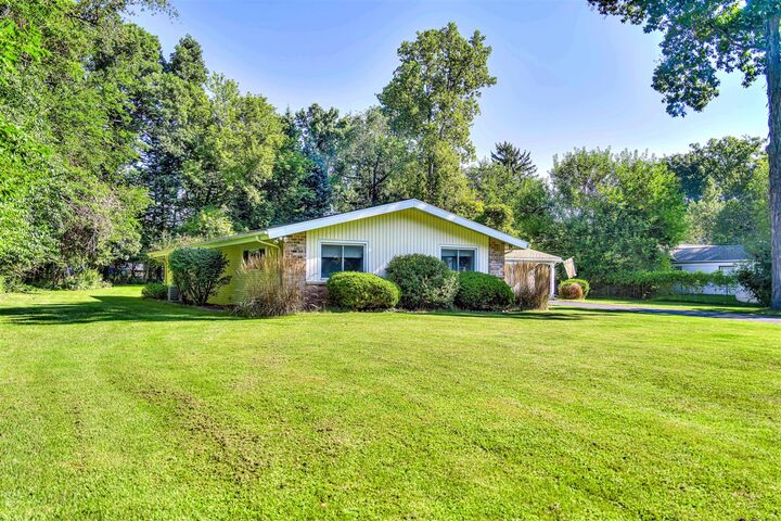 Property Photo: 1844 N Walmont Road MI 49203-5272