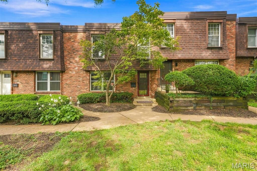 Property Photo:  13473 Coliseum Drive  MO 63017 