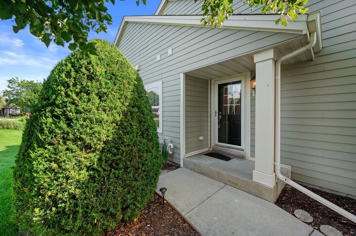 Property Photo:  224 Wildflower Cir  WI 53074 