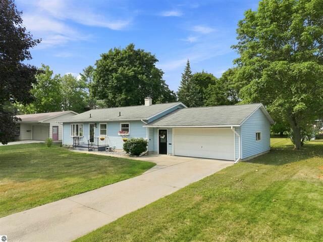 Property Photo: 714 Sunset Lane MI 49601