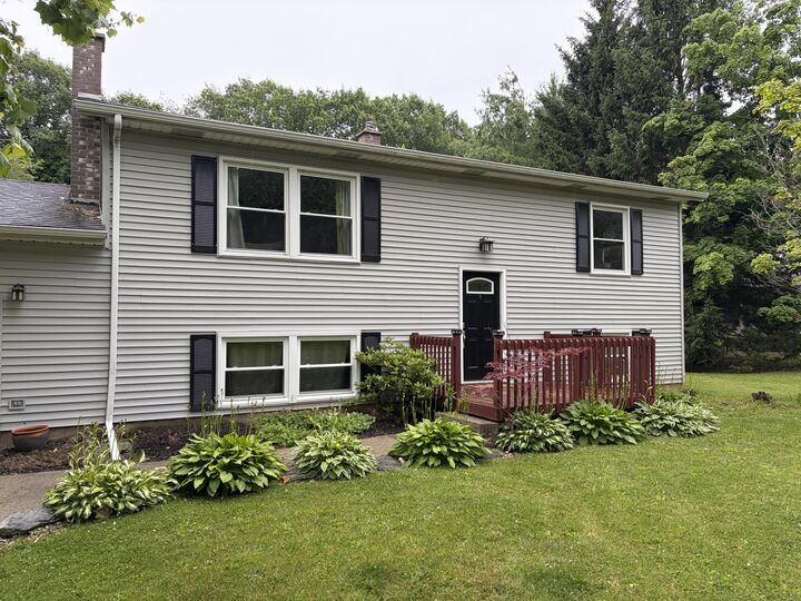 Property Photo: 1313 Battle Creek Road MI 48813
