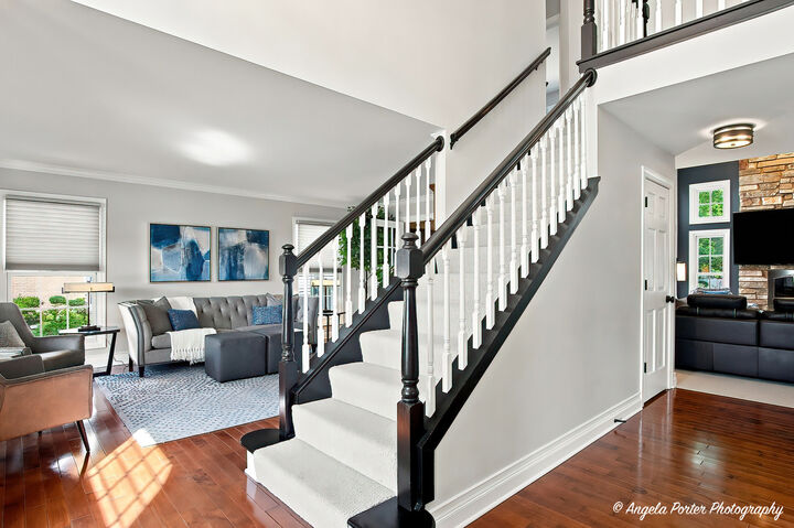 Property Photo:  127 Michelle Place  IL 60173 