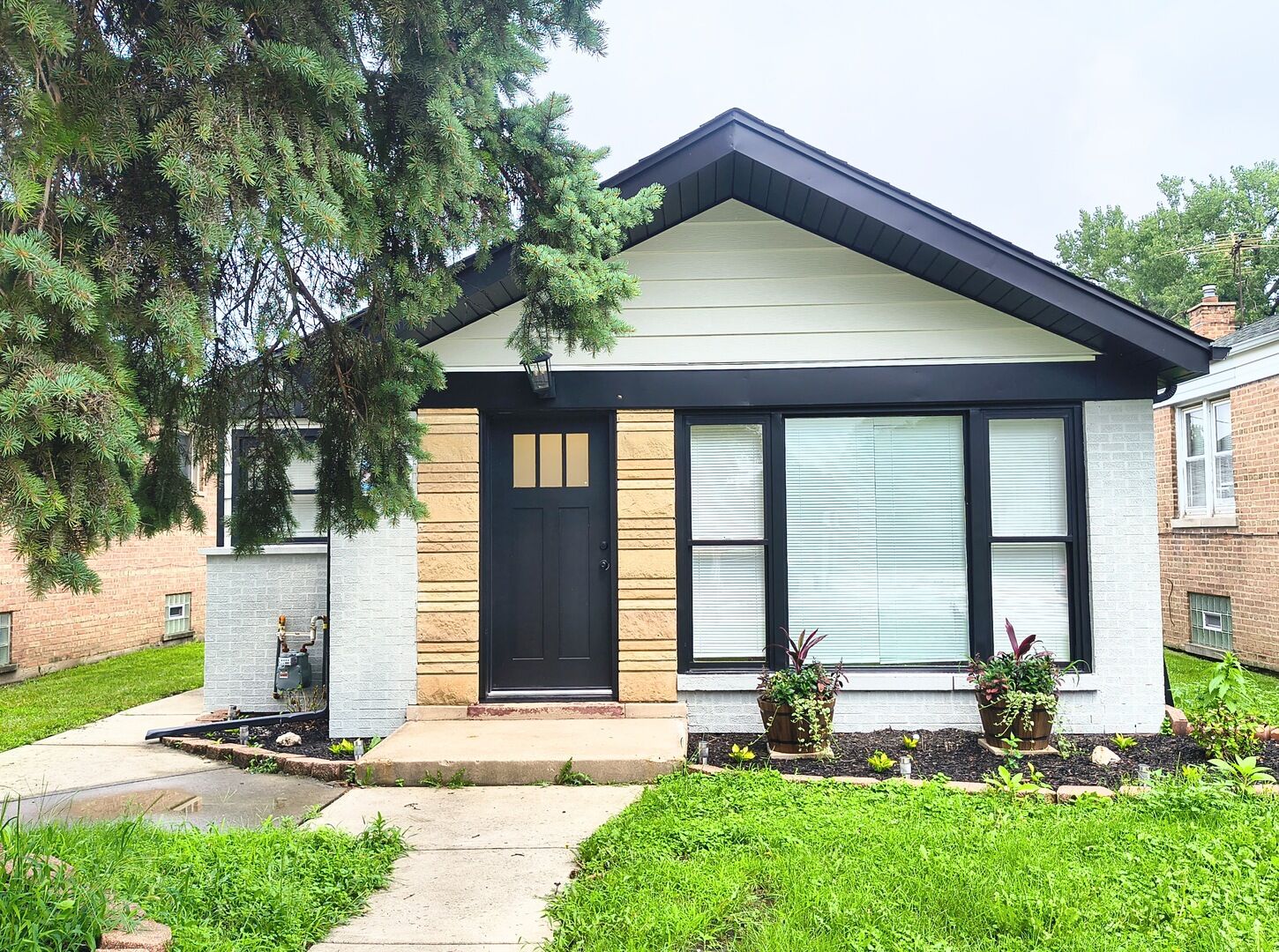 Property Photo:  2934 W 103rd Street  IL 60655 