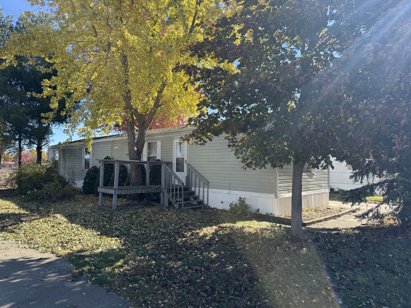 Property Photo:  16 W Wasson Road 19  IL 61310 