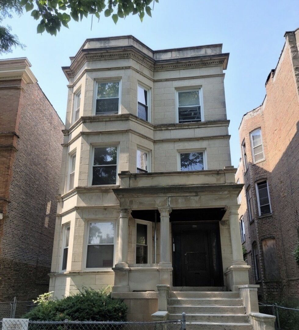 Property Photo:  6432 S Peoria Street 1  IL 60621 