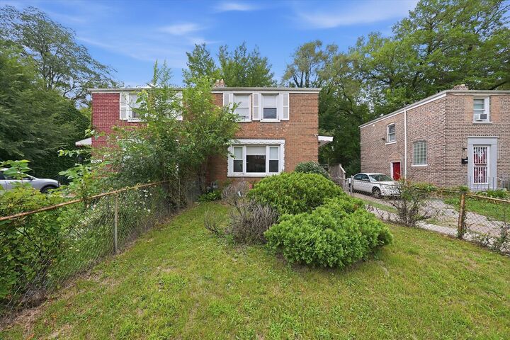 Property Photo: 9709 S Yates Boulevard IL 60617
