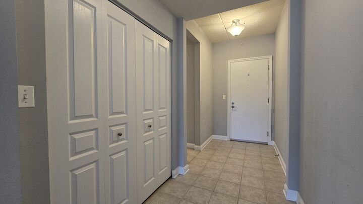 Property Photo: 101 Pointe Drive 302 IL 60062