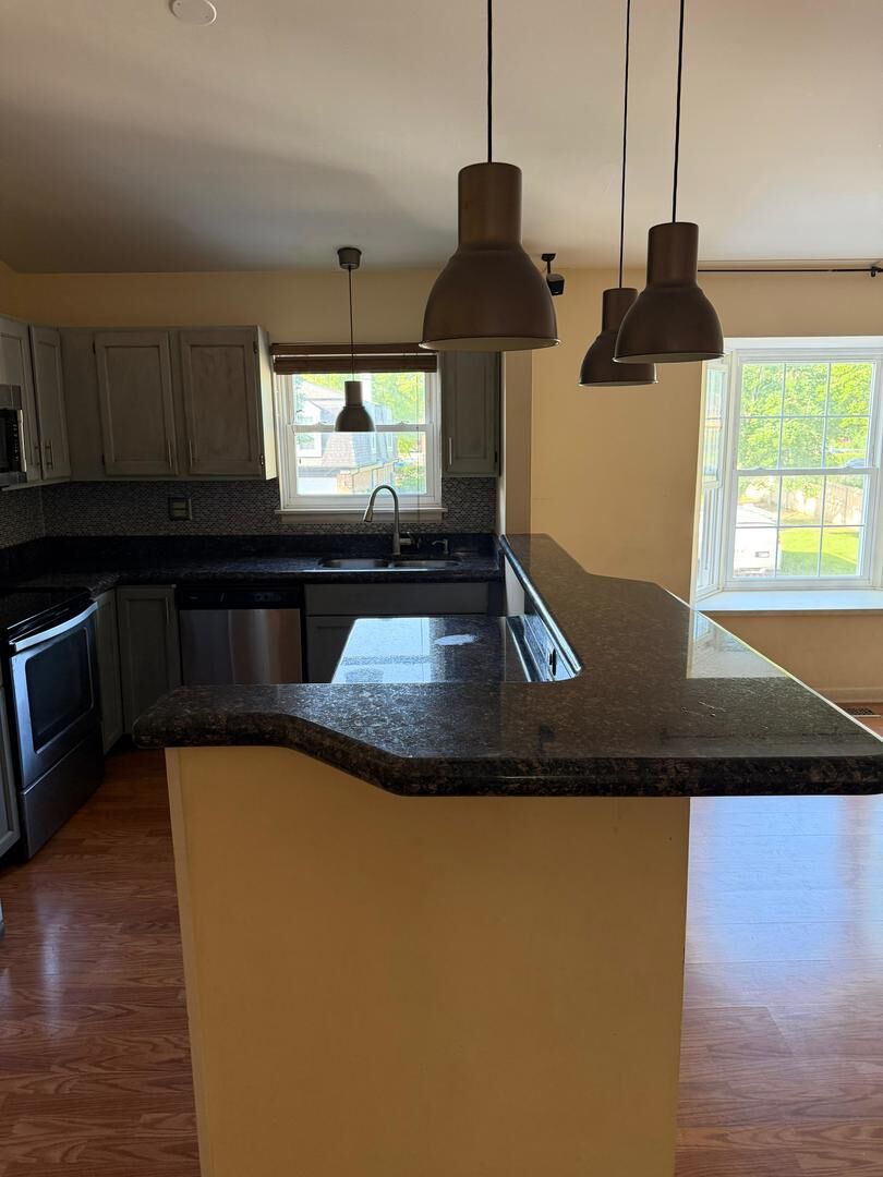 Property Photo: 156 W Golf Road C IL 60048