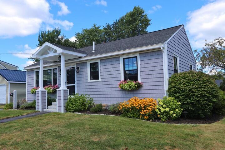 Property Photo:  118 Harthorn Avenue  ME 04401 