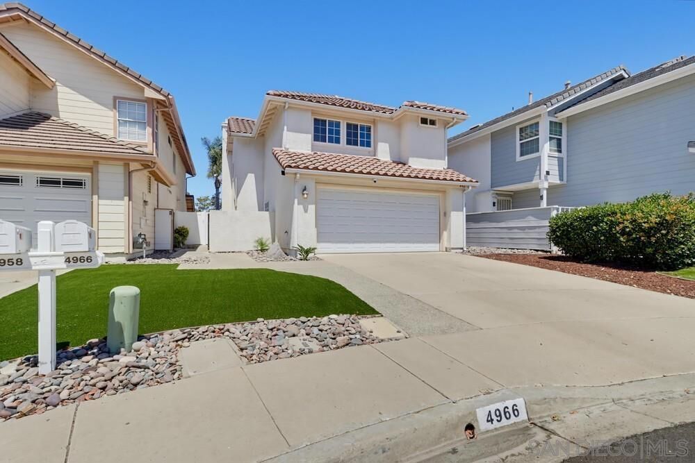 Property Photo:  4966 Corte Playa Palmera  CA 92124 