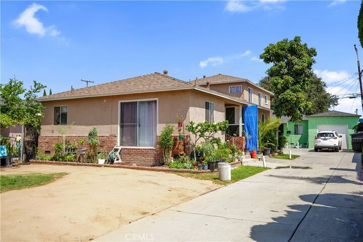 Property Photo: 4959 E 60th CA 90270