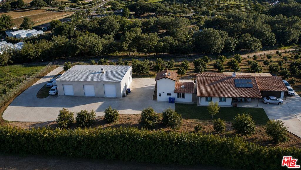 Property Photo: 30135 Rolling Hills Drive CA 92082