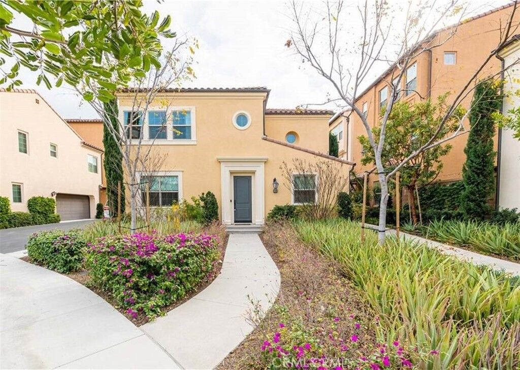 Property Photo:  186 Milky Way  CA 92618 