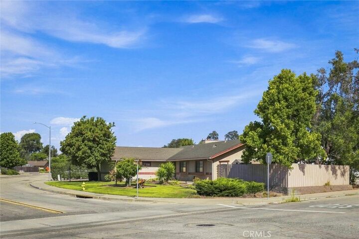 Property Photo:  1224 Woodmere Road  CA 93455 