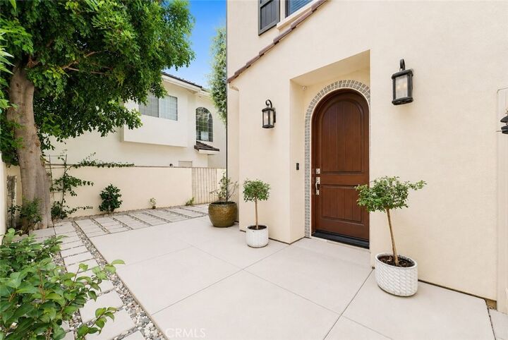 Property Photo:  318 California Street  CA 91006 