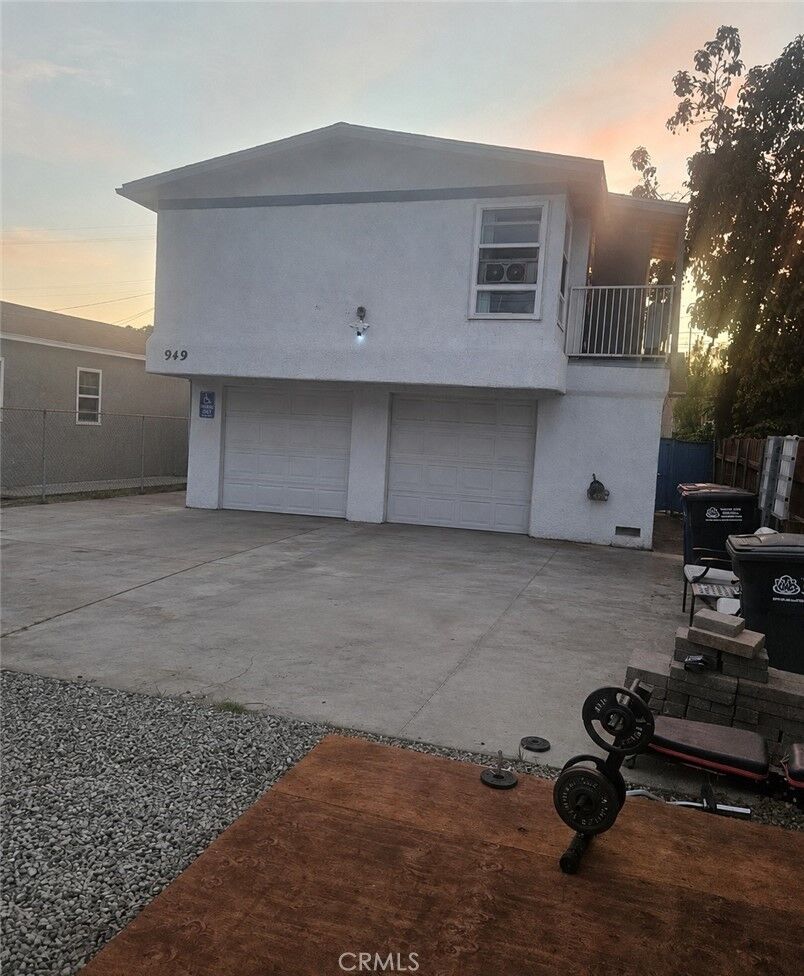Property Photo: 947 949 S Ford Boulevard 1 CA 90022
