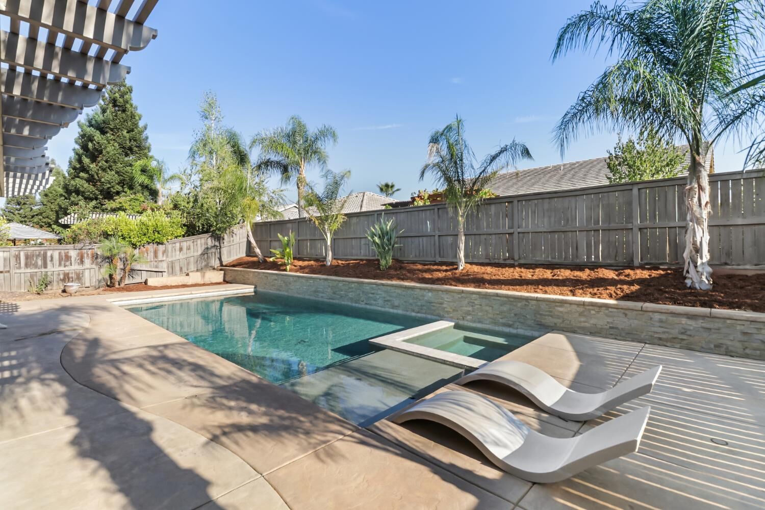 Property Photo:  2564 Summerland Way  CA 95747 