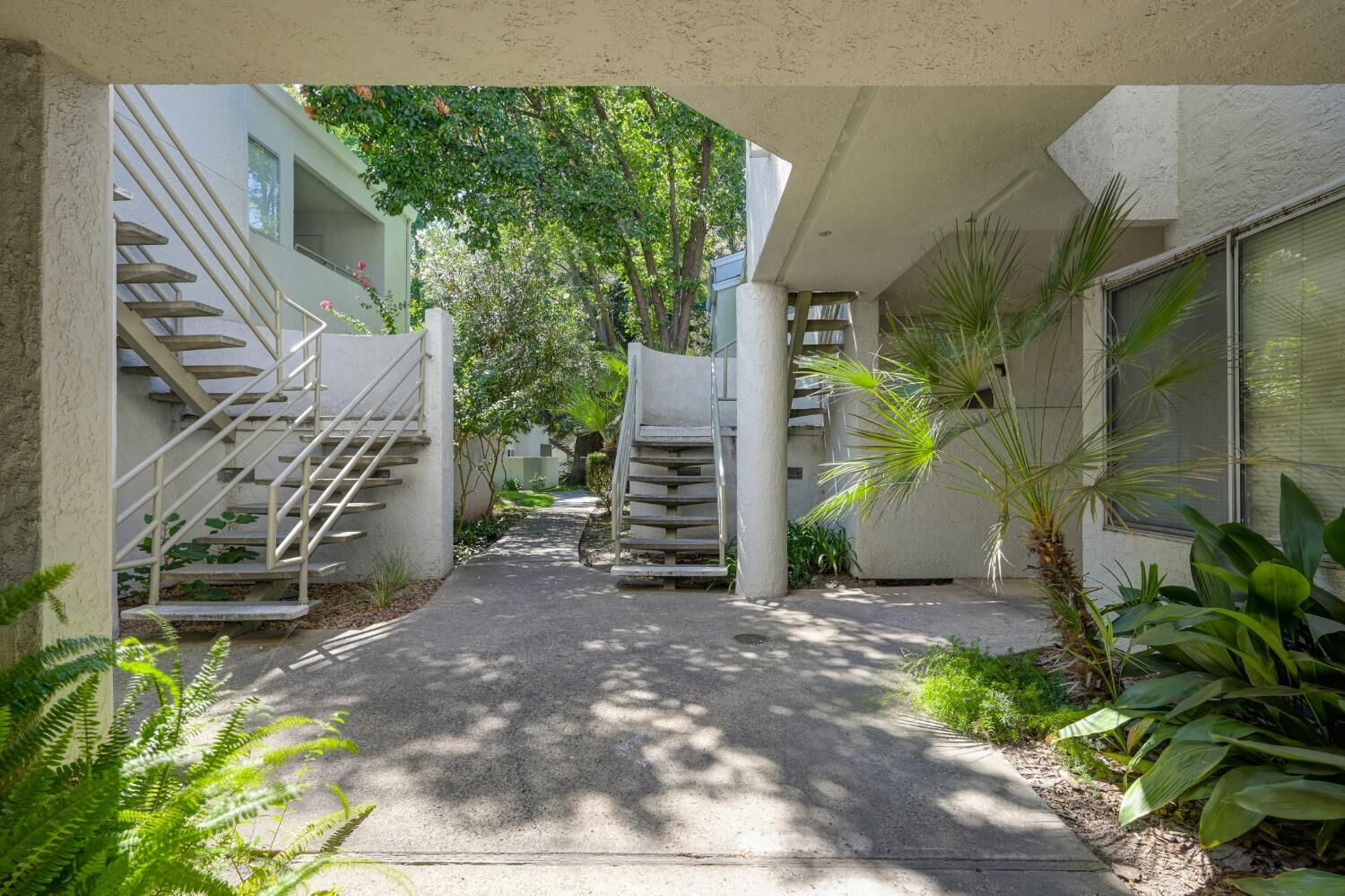 Property Photo:  2581 Fulton Square Lane 79  CA 95821 