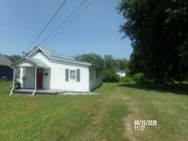 Property Photo: 109 21st Ave W TN 37172