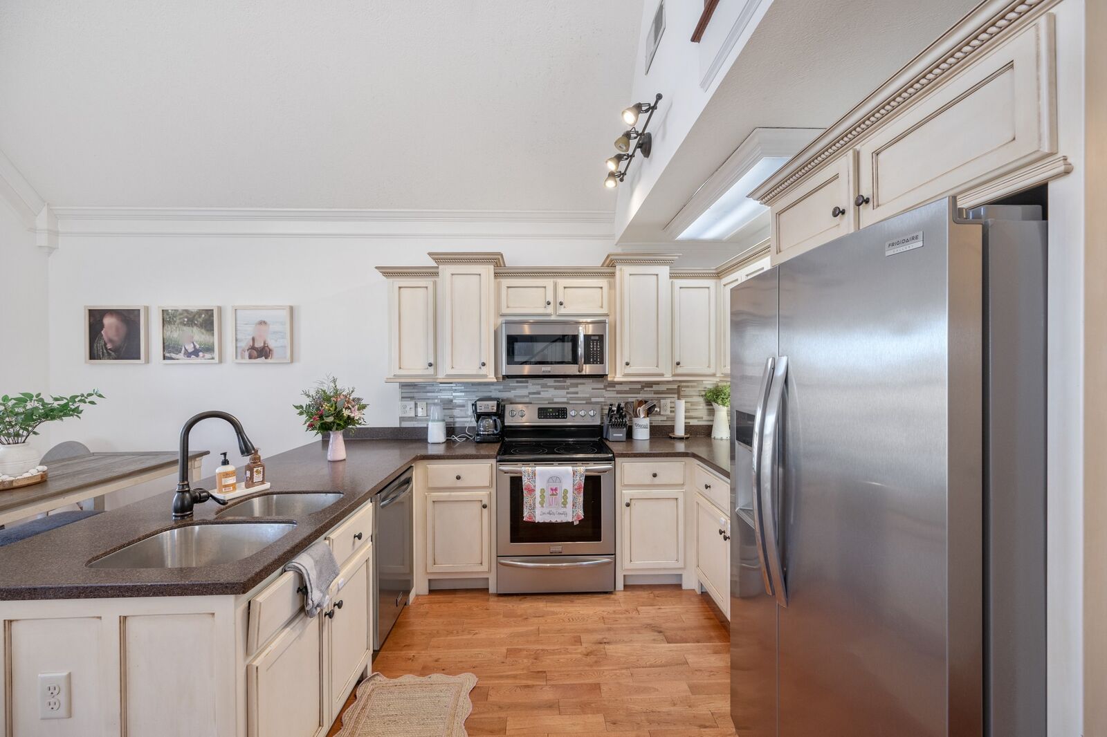 Property Photo:  222 Fairway Villa Ln  TN 38329 