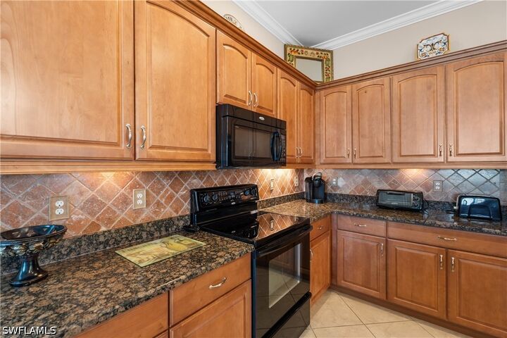 Property Photo:  10428 Materita Drive  FL 33913 
