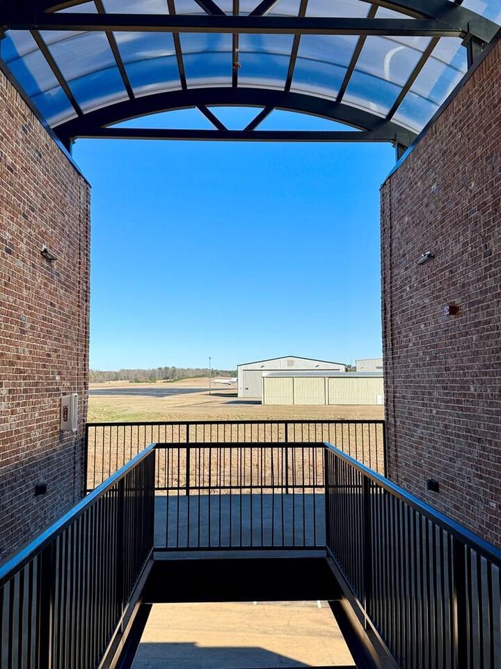 Property Photo: Unit 208 1007 Mistilis Cv MS 38655