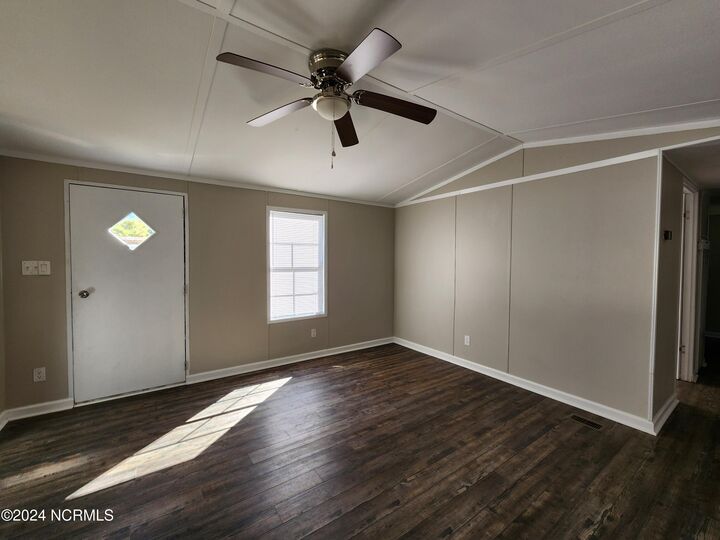 Property Photo:  15 Marlette Street  NC 28539 