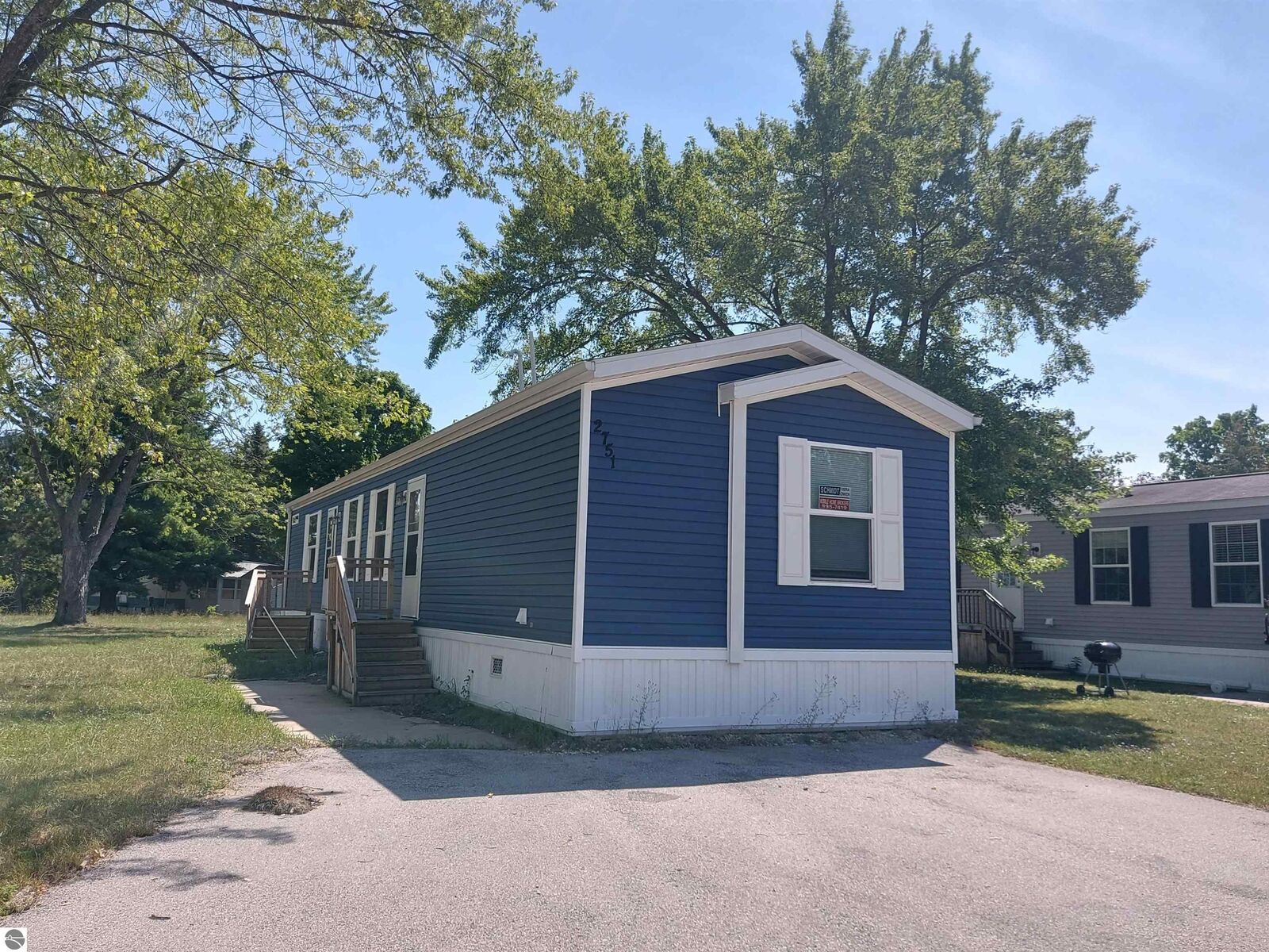 Property Photo: 2751 Ray Boulevard MI 49686