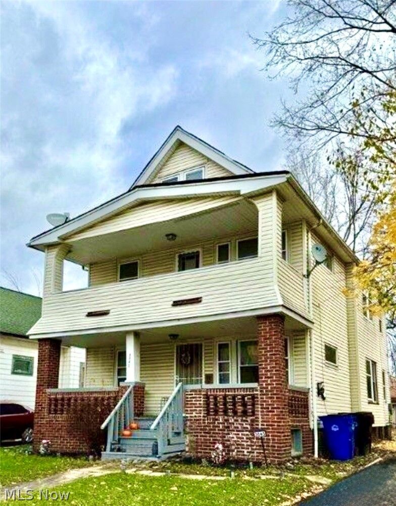 Property Photo: 3045 E 130th Street 2/Up OH 44120