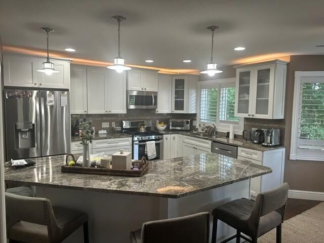 Property Photo:  1159 Hollybrook Drive  MN 55391 